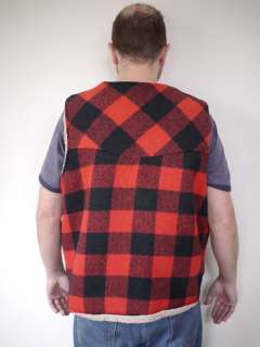   1960s BUFFALO PLAID Faux Shearling HUNTING Mens VEST USA  