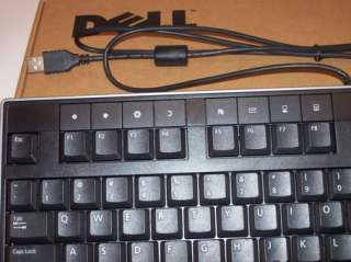 The Dell Multimedia Keyboard is designed ergonomically to maximize 