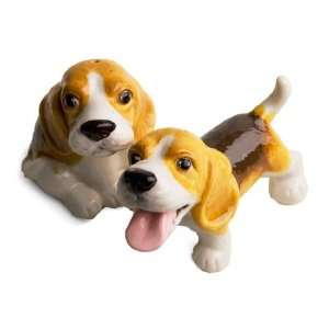  Beagle Handmade Salt and Pepper Shaker (10cm x 8cm)