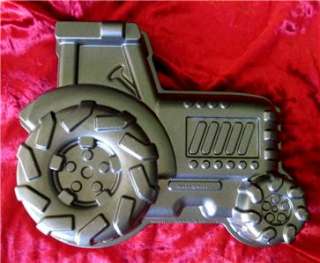 NORDIC WARE 3D TRACTOR CAKE PAN MOLD BIRTHDAY CAKE CAST ALUMINUM NEVER 