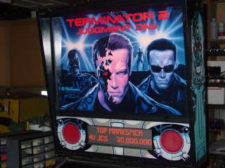 Terminator 2 Pinball Machine, Just Serviced, Warranty  