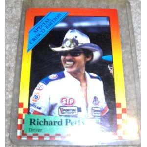  1989 Maxx Richard Petty # 17 NASCAR Racing Card Sports 