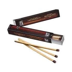  1069 01    Lipstick 4 Fireplace & Barbecue Matches